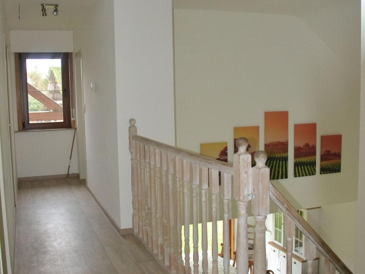 Welcoming Villa In Puivelde With Terrace Garden Barbeque ภายนอก รูปภาพ