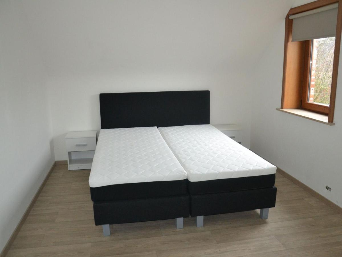 Welcoming Villa In Puivelde With Terrace Garden Barbeque ภายนอก รูปภาพ